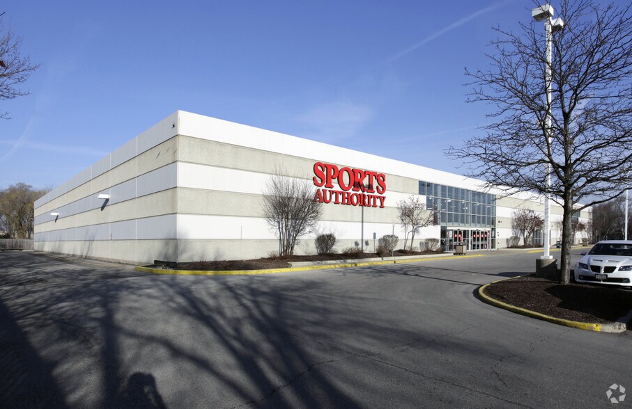 More Photos Of 1770-1800 S Harlem Ave, North Riverside Storefront For Lease