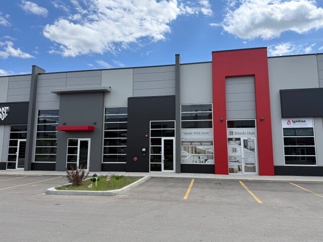 More Photos Of 6520 36 St NE, Calgary Freestanding For Sale