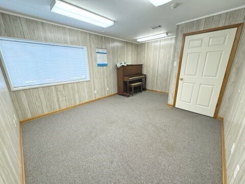 More Photos Of 1902 W Cardinal Dr, Beaumont Office For Lease