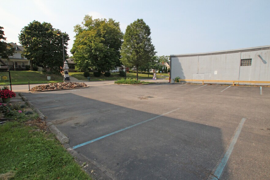 More Photos Of 3212 Lake Ave, Rochester Storefront Retail Residential For Sale