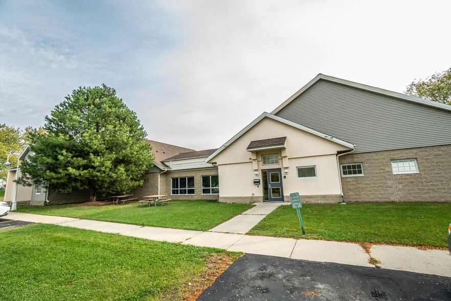 More Photos Of 801 E Washington St, West Bend Rehabilitation Center For Sale