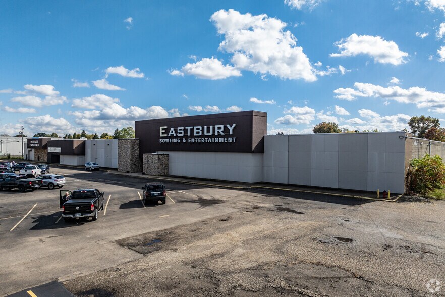 Primary Photo Of 3000 Atlantic Blvd NE, Canton General Retail For Lease