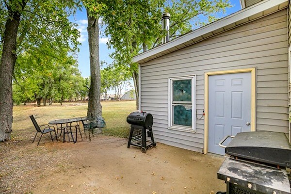 More Photos Of 3612 W Bloomington Rd, Champaign Truck Terminal For Sale