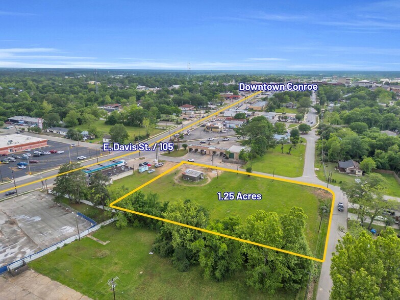 More Photos Of 418 6th Street, Conroe Land For Sale