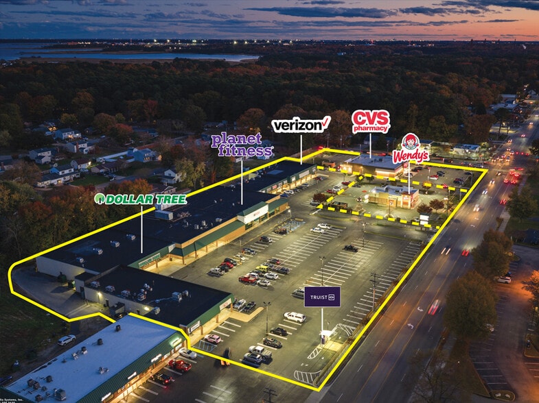 Primary Photo Of 456-476 Wythe Creek Rd, Poquoson General Retail For Sale