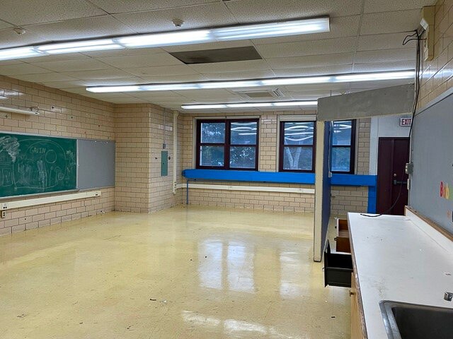 More Photos Of 740 Colonel Ledyard Hwy, Ledyard Storefront For Lease