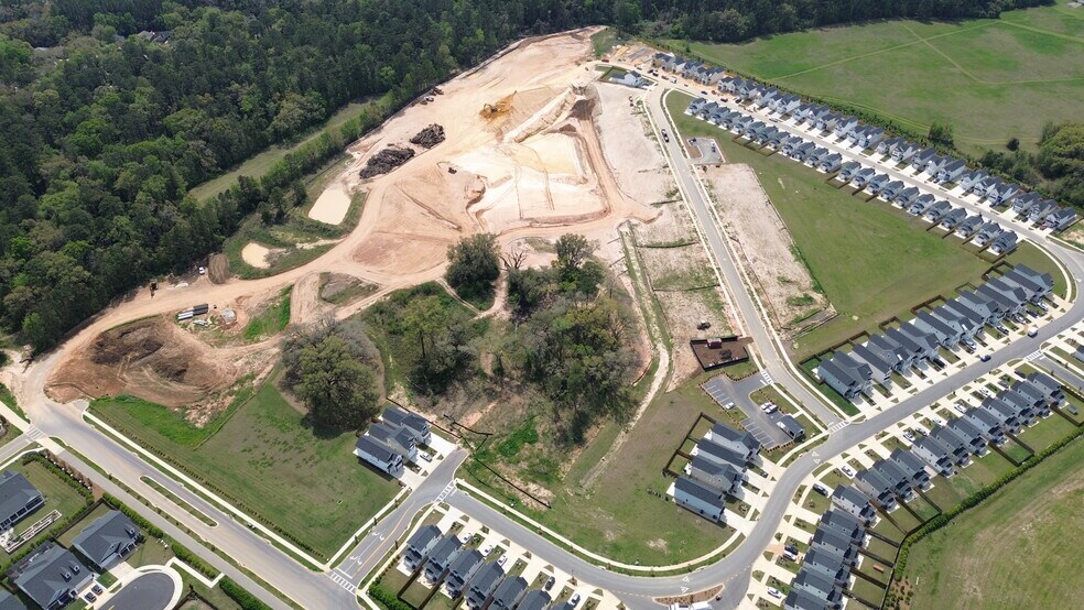 More Photos Of 0 Welaunee Blvd, Tallahassee Land For Lease