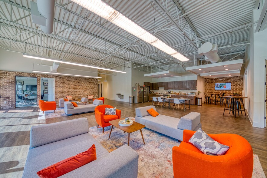 More Photos Of 190 Technology Pky, Peachtree Corners Loft Creative Space For Lease