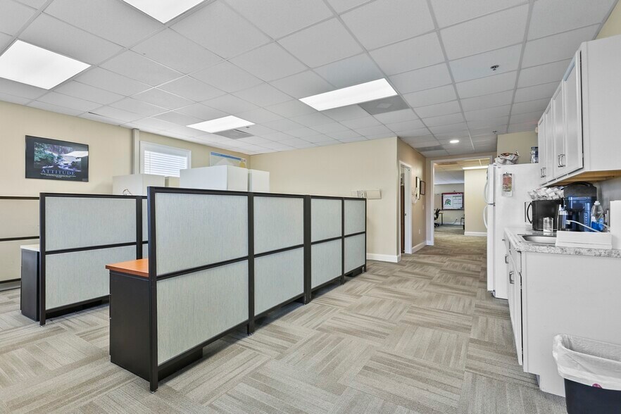 More Photos Of 201 Business Park Dr, Rincon Office For Sale