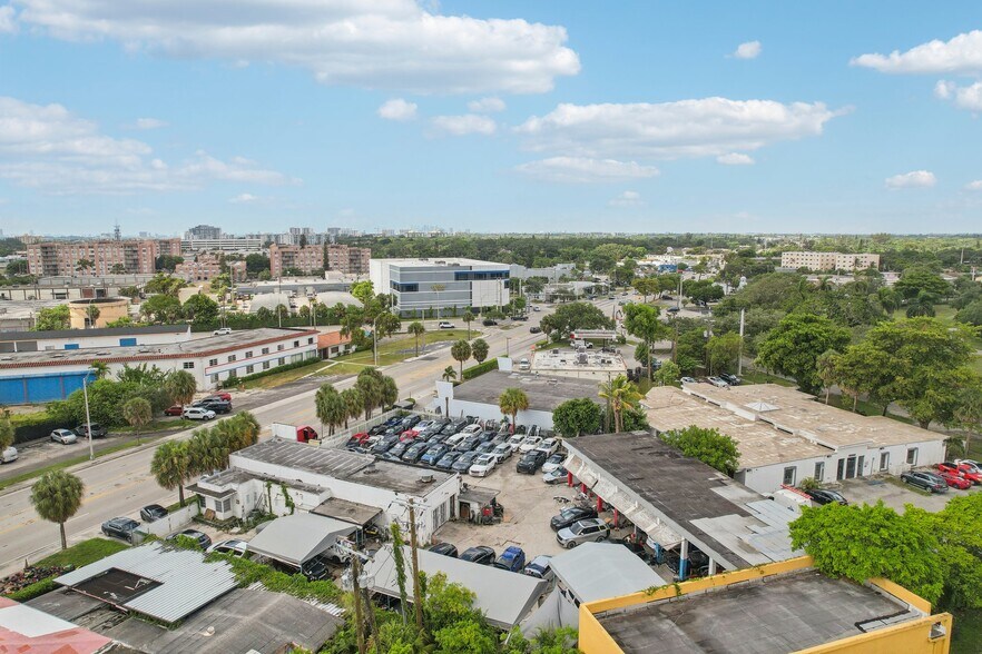 More Photos Of 15150 W Dixie Hwy, North Miami Beach Auto Repair For Sale