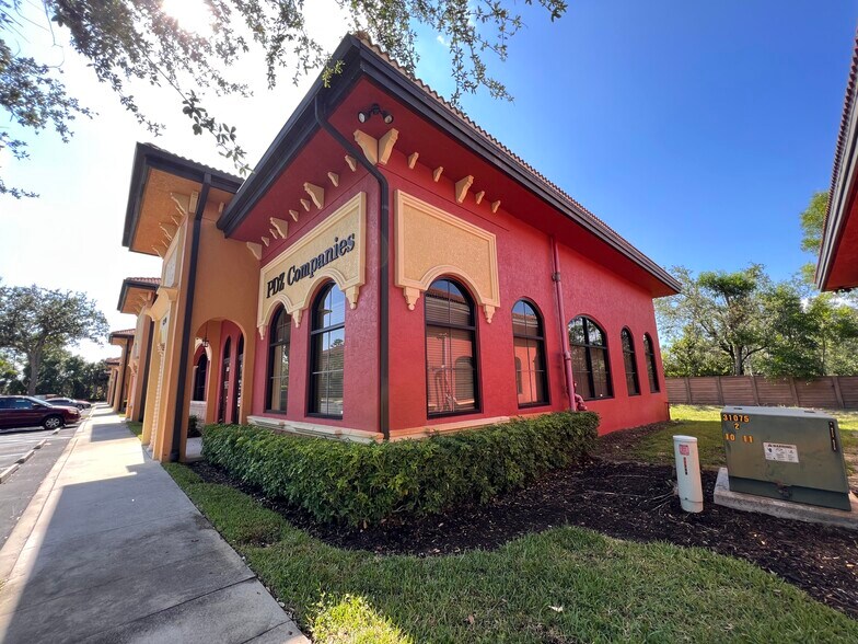 More Photos Of 13440 Parker Commons Blvd, Fort Myers Coworking Space
