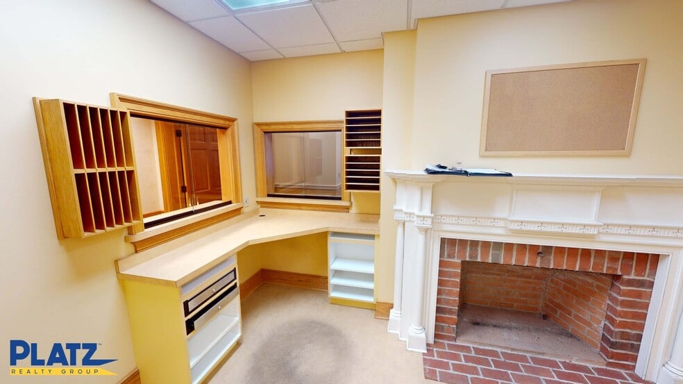 More Photos Of 8231 Main St, Kinsman Office For Lease