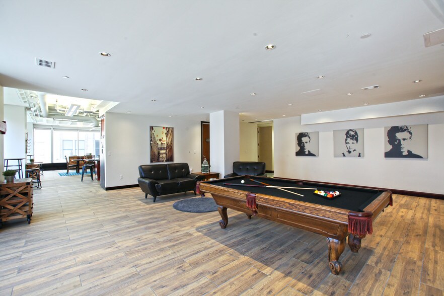 More Photos Of 720 Olive St, Saint Louis Office Residential For Lease