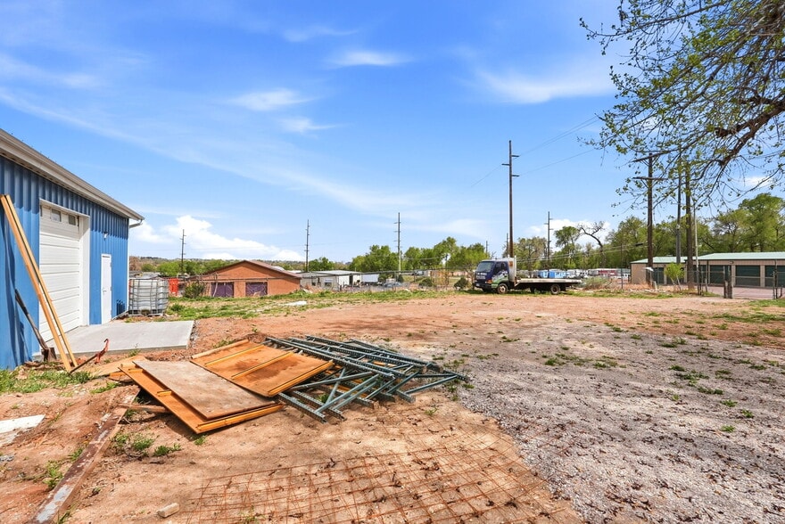 More Photos Of 627 S 31st St, Colorado Springs Light Manufacturing For Sale