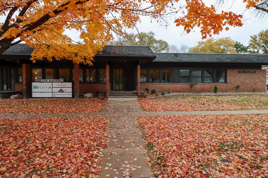 More Photos Of 230 E 22nd St, Fremont Medical For Sale