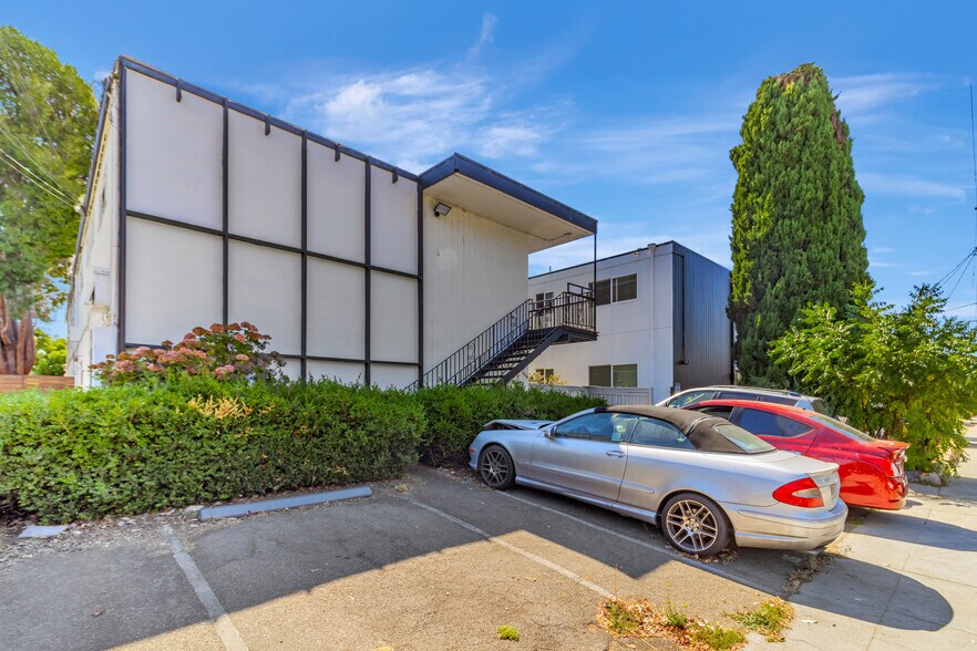 More Photos Of 1626-1654 Dwight Way, Berkeley Apartments For Sale
