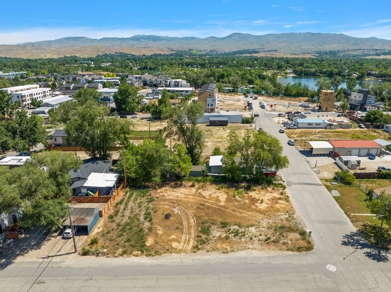 More Photos Of 202 E 34th St, Garden City Land For Sale