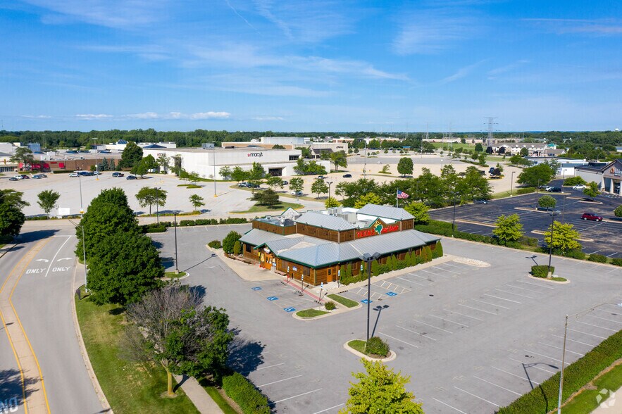 More Photos Of 3151 Tonti Dr, Joliet Restaurant For Sale