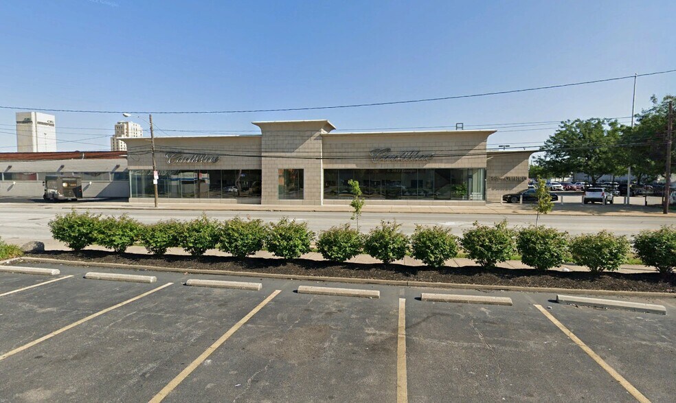 Primary Photo Of 2801 Carnegie Ave, Cleveland Auto Dealership For Sale