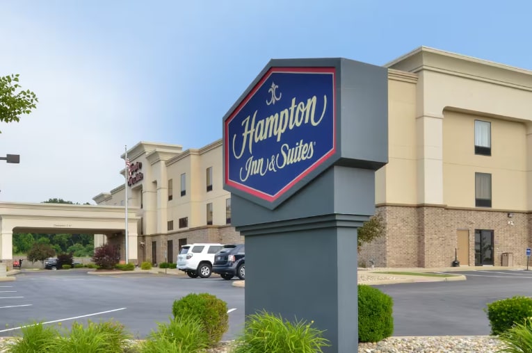 Primary Photo Of 5723 Heritage Crossing Dr, Glen Carbon Hotel For Sale