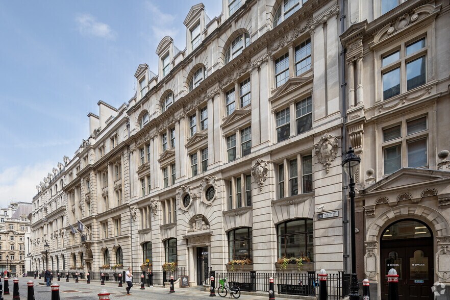 More Photos Of 35 New Broad St, London Coworking Space