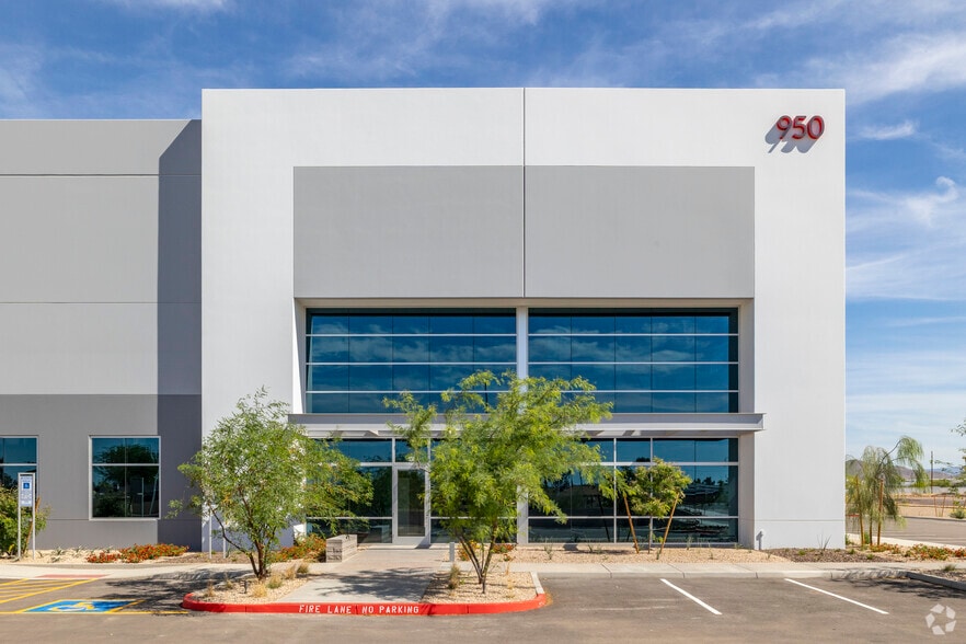 More Photos Of NWC N 7th Ave & W Rose Garden Ln, Phoenix Unknown For Lease