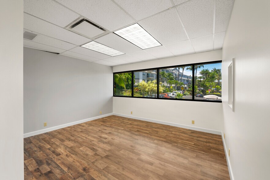 More Photos Of 75-167 Hualalai Rd, Kailua Kona Medical For Sale