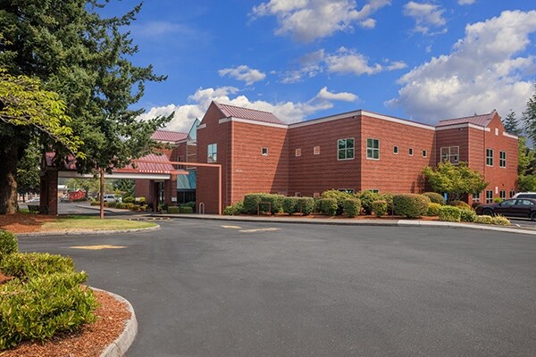 More Photos Of 5050 Skyline Village Loop S, Salem Medical For Lease
