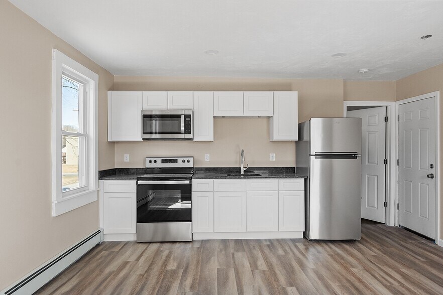 More Photos Of 8 Village St, Dudley Apartments For Sale