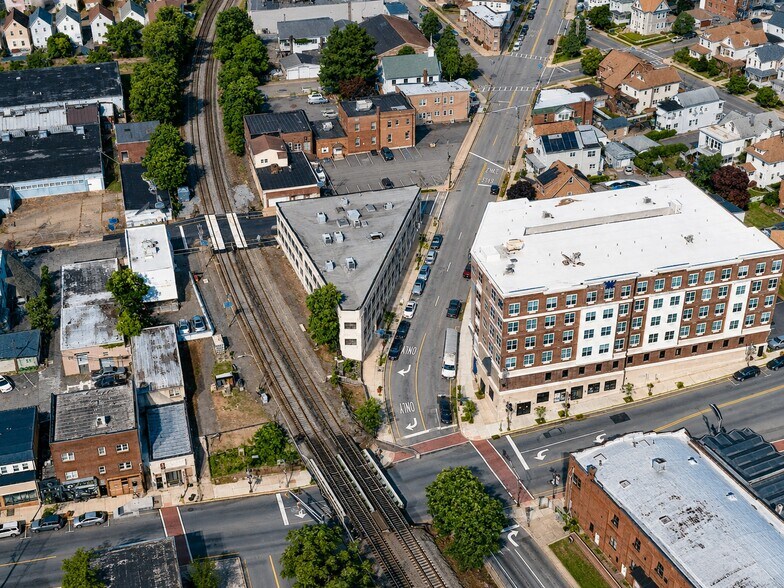 More Photos Of 106 Somerset St, Garfield Office For Sale