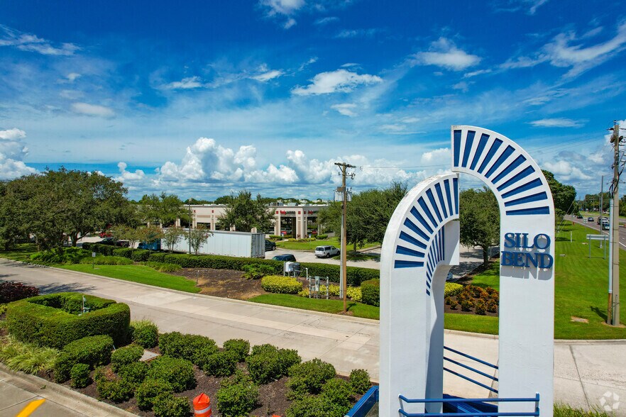 More Photos Of 8900-8934 Brittany Way, Tampa Unknown For Lease