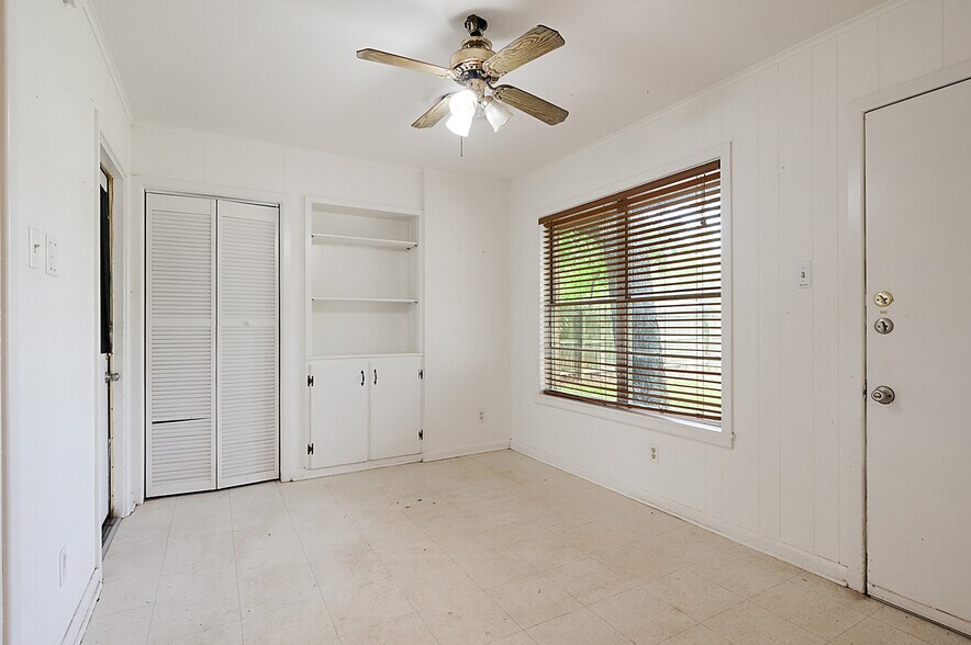 More Photos Of 3907 College Main St, Bryan Land For Sale