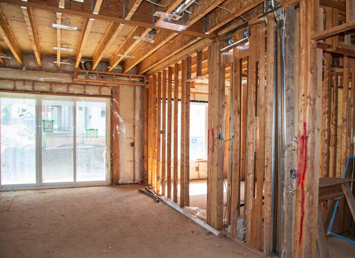 More Photos Of 2700 Mewburn Rd, Niagara Falls Apartments For Sale