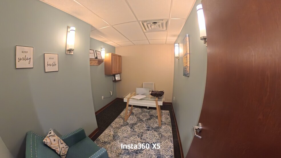 More Photos Of 162 Kings Hwy N, Westport Medical For Lease