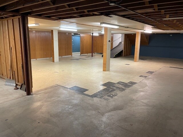 More Photos Of 113 Main St S, Stewartville Storefront For Lease