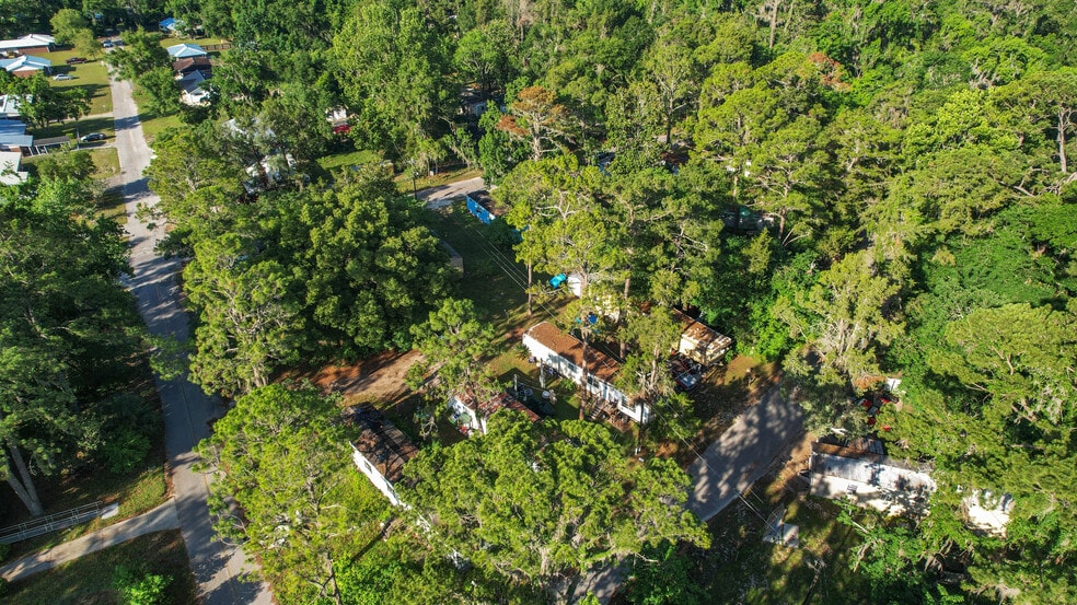 More Photos Of 224 SE Davie Ct, Lake City Manufactured Housing Mobile Home Park For Sale