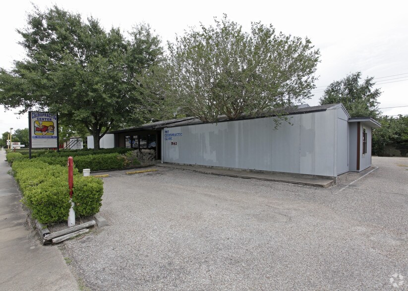 More Photos Of 7642 Park Place Blvd, Houston Office For Lease