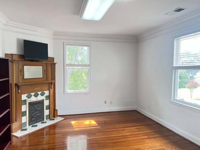 More Photos Of 200 Stonewall Ave W, Fayetteville Lodge Meeting Hall For Lease