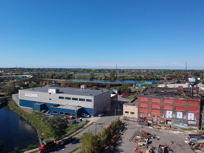 More Photos Of 57 Tonawanda St, Buffalo Office For Sale