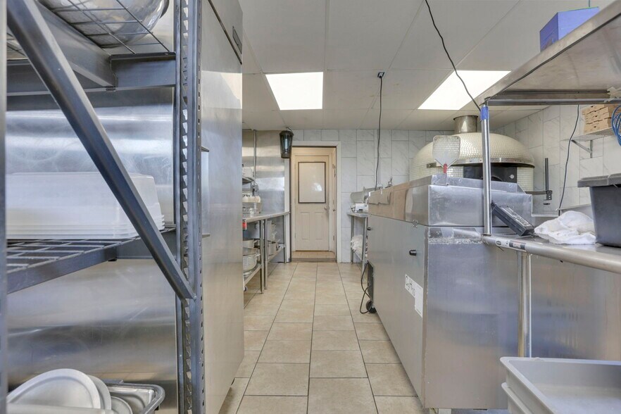 More Photos Of 609 Mill St, New Lexington Restaurant For Sale