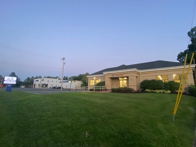More Photos Of 20 Country Club Dr, Downingtown Medical For Lease