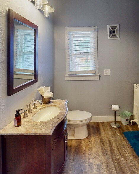 More Photos Of 140 W Front St, Perrysburg Office For Sale