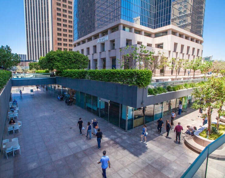 More Photos Of 350 S Grand Ave, Los Angeles Office For Lease