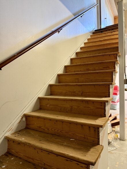 More Photos Of 4311 Appleton Ave NW, Roanoke Office For Lease