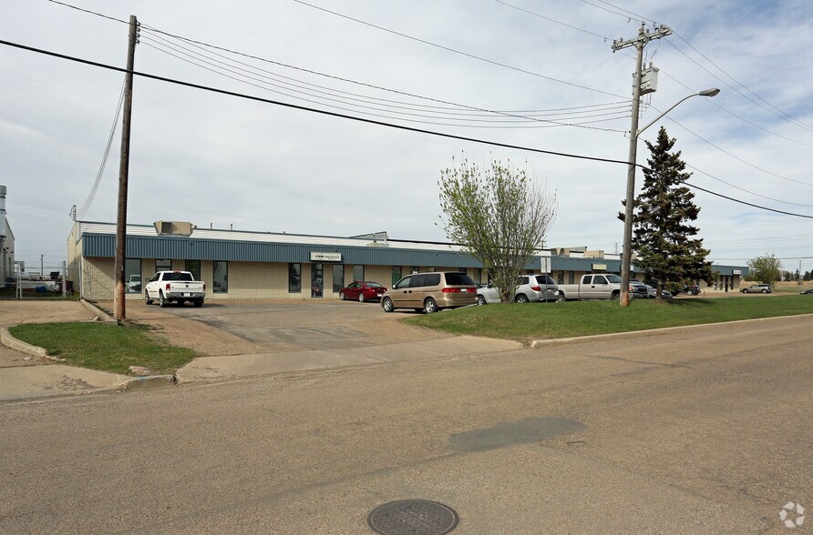 More Photos Of 9204-9240 27 Av NW, Edmonton Flex For Sale