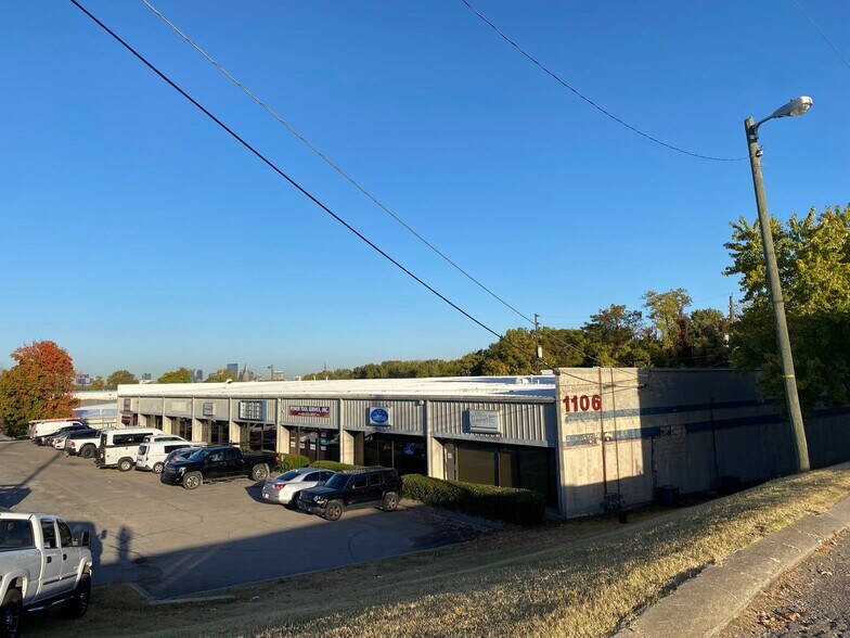 More Photos Of 1100-1120 Elm Hill Pike, Nashville Light Manufacturing For Lease