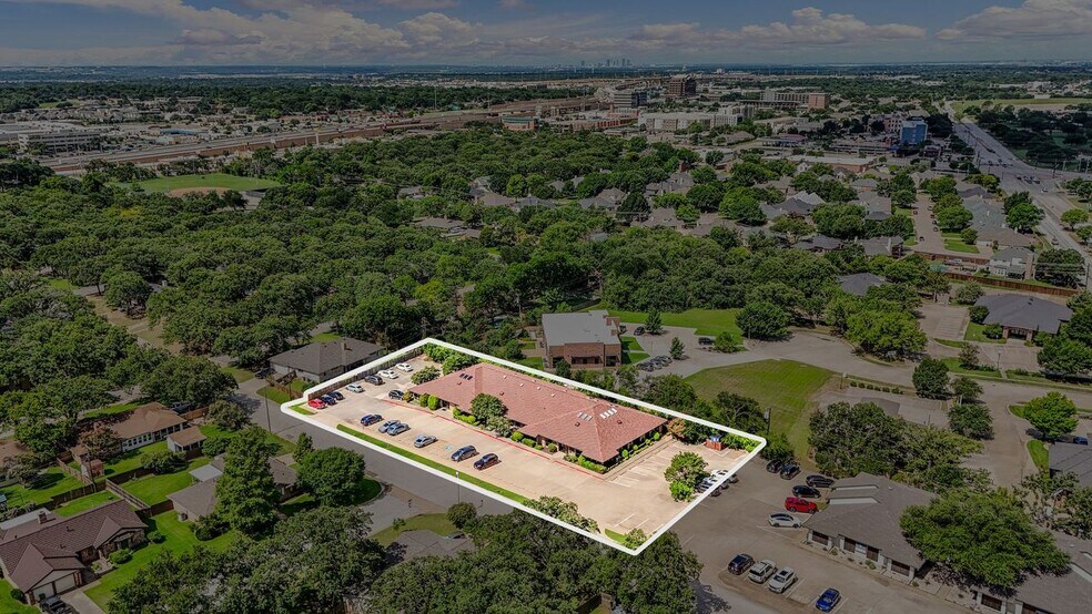 More Photos Of 1721 Cimarron Trl, Hurst Medical For Sale