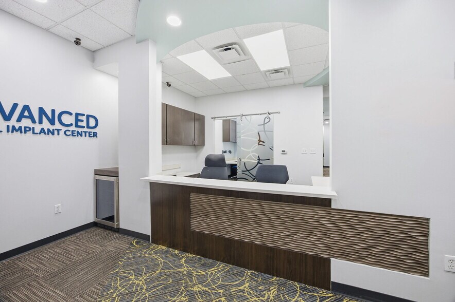 More Photos Of 4010 Sandy Brook Dr, Round Rock Medical For Sale