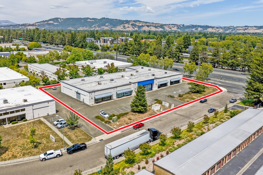 Primary Photo Of 412 Houser St, Cotati Showroom For Lease