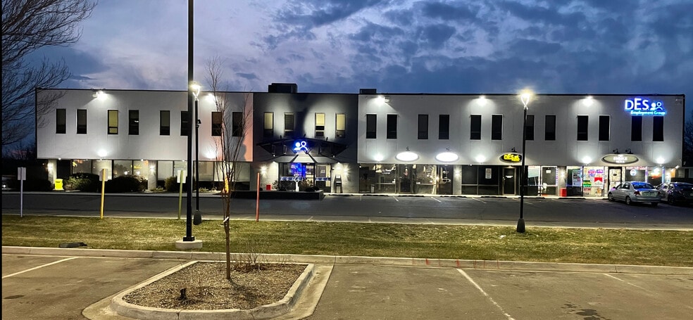 More Photos Of 1300 Cummins Rd, Des Moines General Retail For Lease